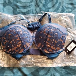 Frederick's of Hollywood Bra